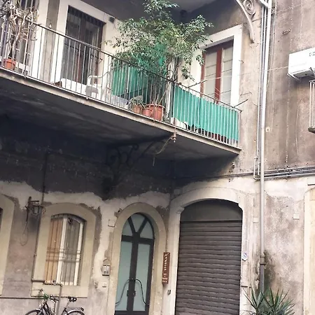 Bed and breakfast Nabucco 3*