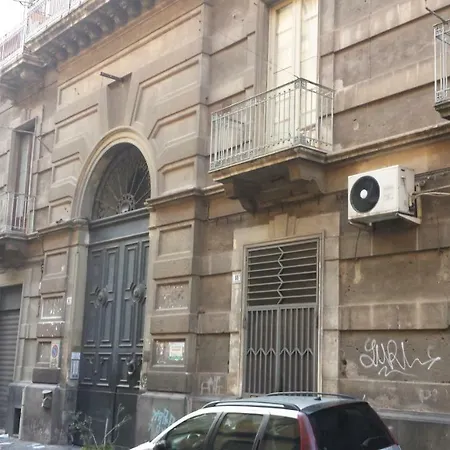 Nabucco Bed and breakfast 3*